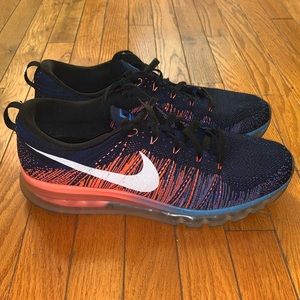 Nike Flyknit AirMax